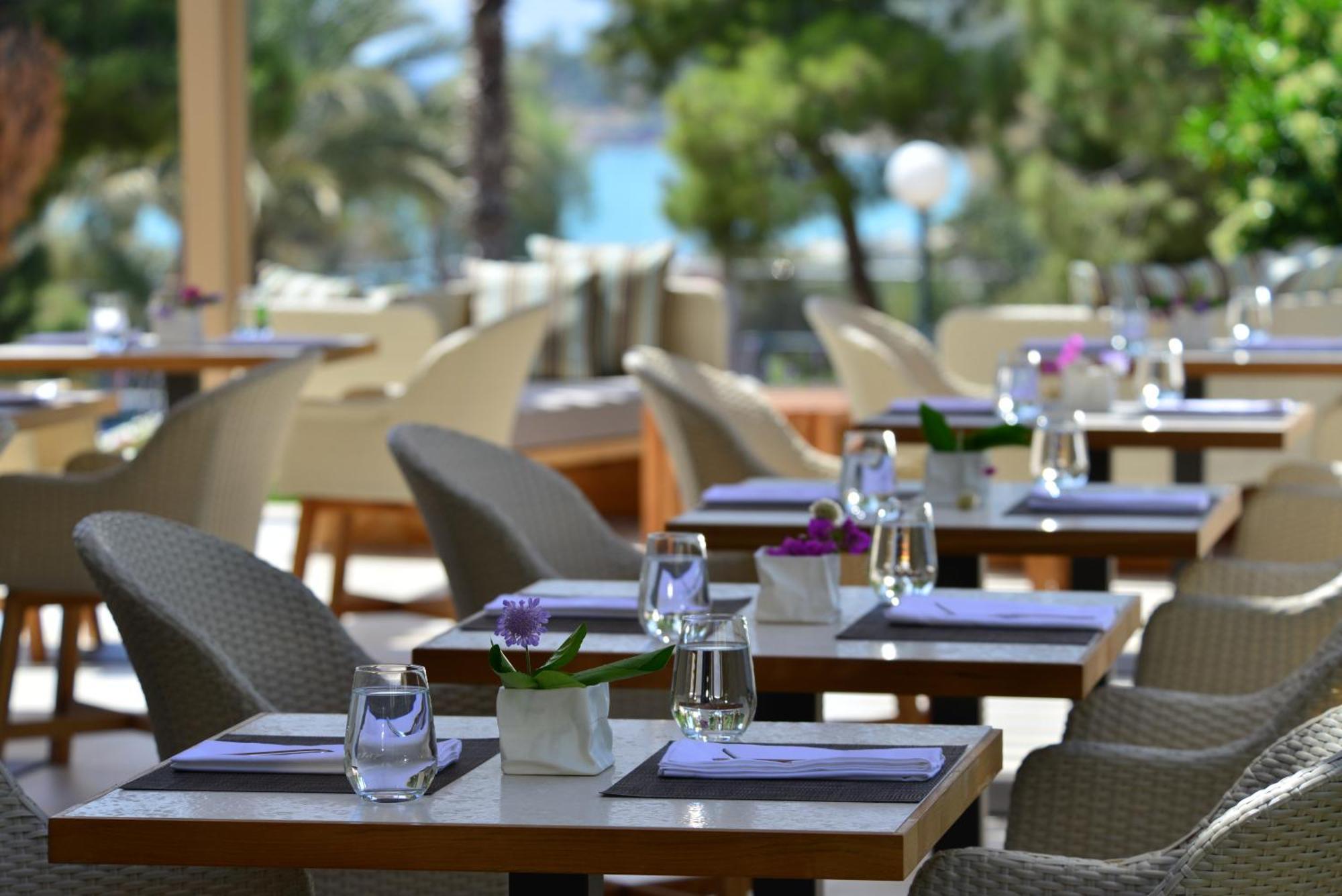 Somewhere Vouliagmeni Атина Екстериор снимка